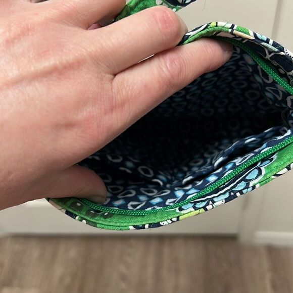 Vera Bradley Bundle Cupcake Hanna Green Hannah and Puccini Pleated Mini - Picture 3 of 11